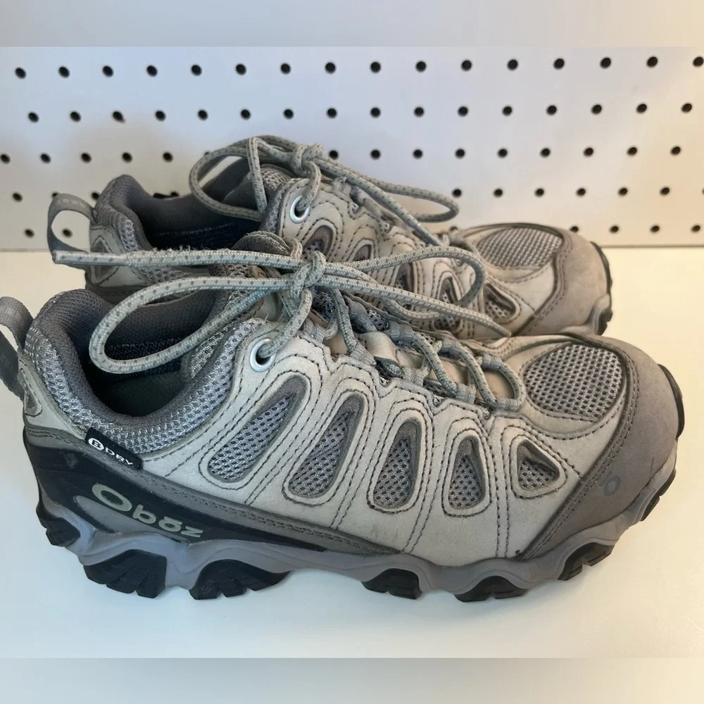 Oboz Sawtooth II Low Women's Hiking Shoes Size 7 Gray Lace Up